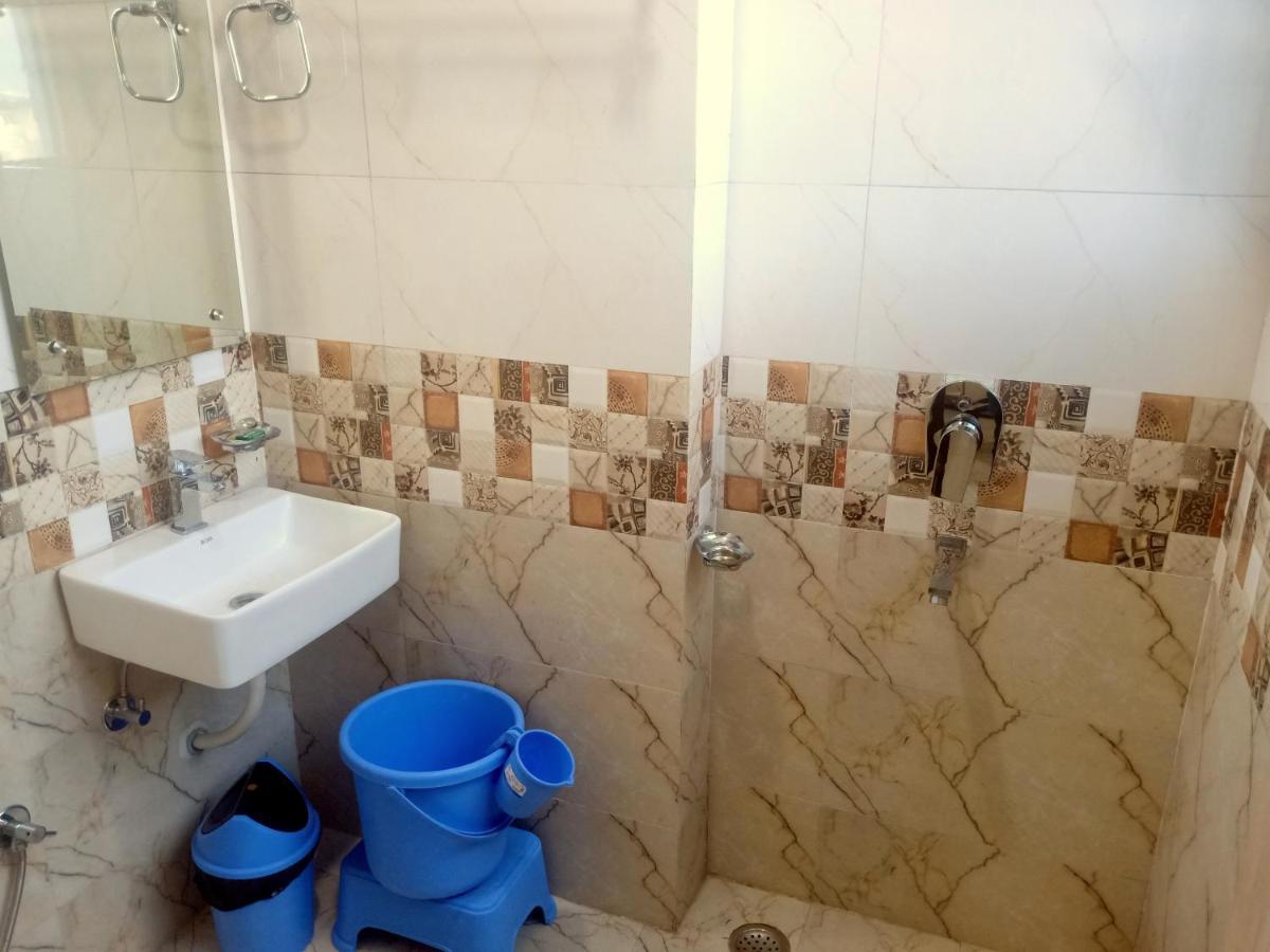 Hotel Shri Gourav Bikaner Zewnętrze zdjęcie